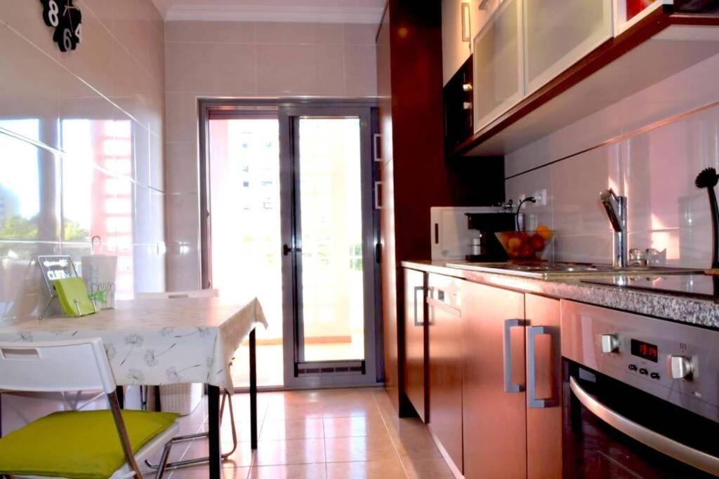 Brina, Stylish Apartment In Portimao Portimão Exterior photo
